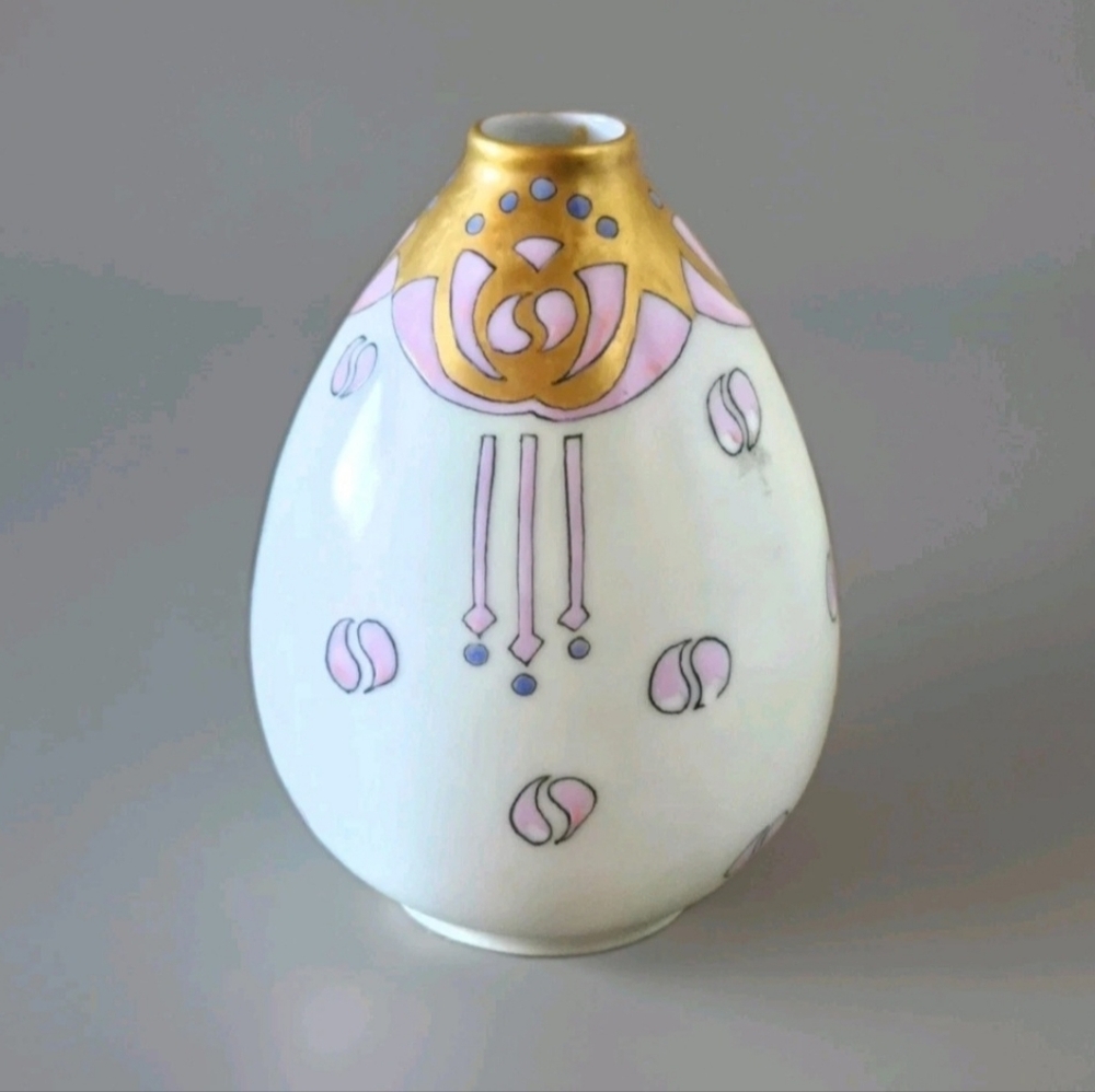 Antique 1899-1918 Austrian Hand Painted Vase, Oscar & Edgar Gutherz